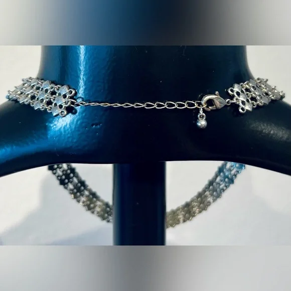 Vintage Silver Tone Choker Necklace - Picture 3 of 3